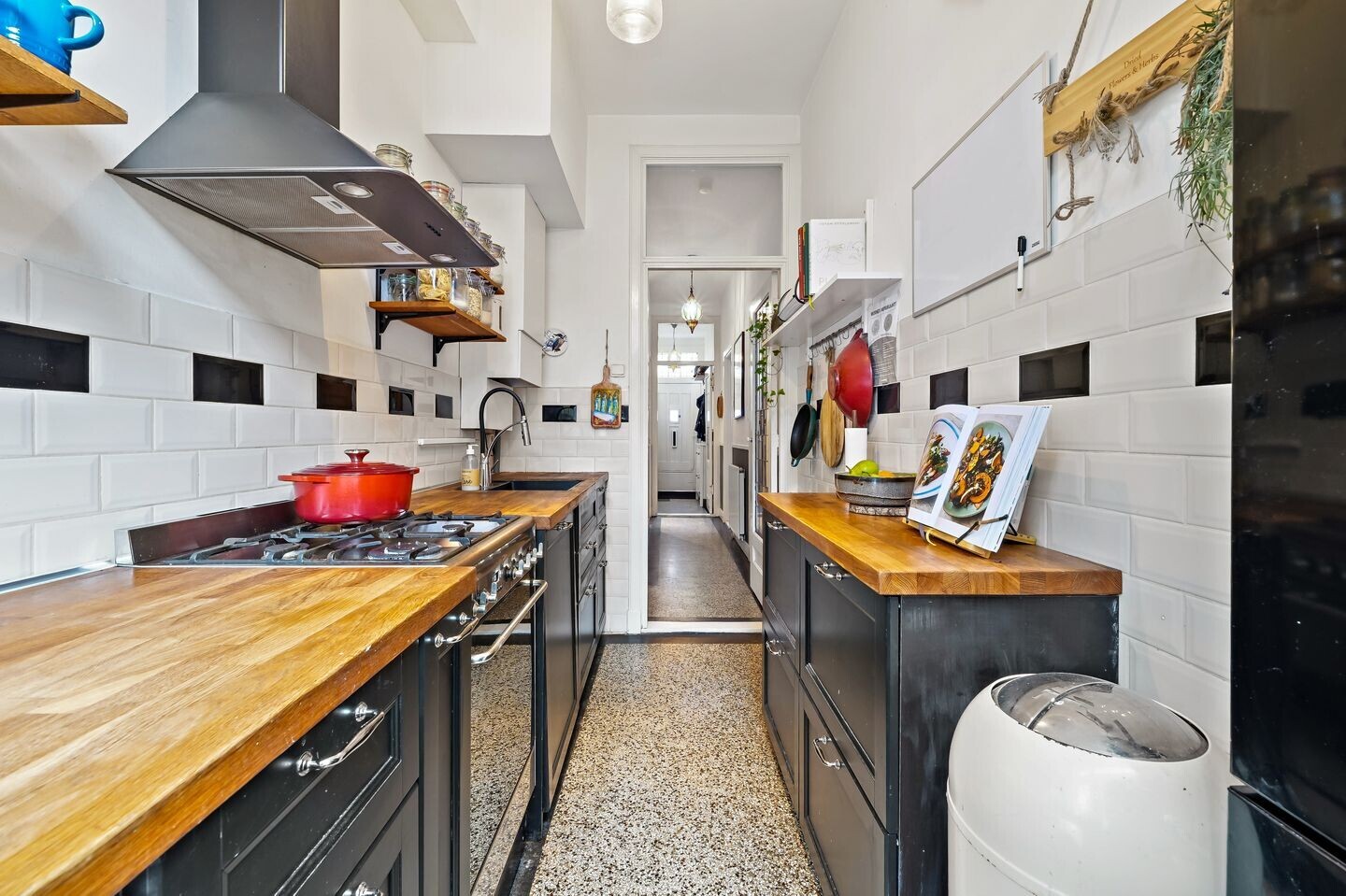 Appartement te koop: Usselincxstraat 149, 'S-Gravenhage