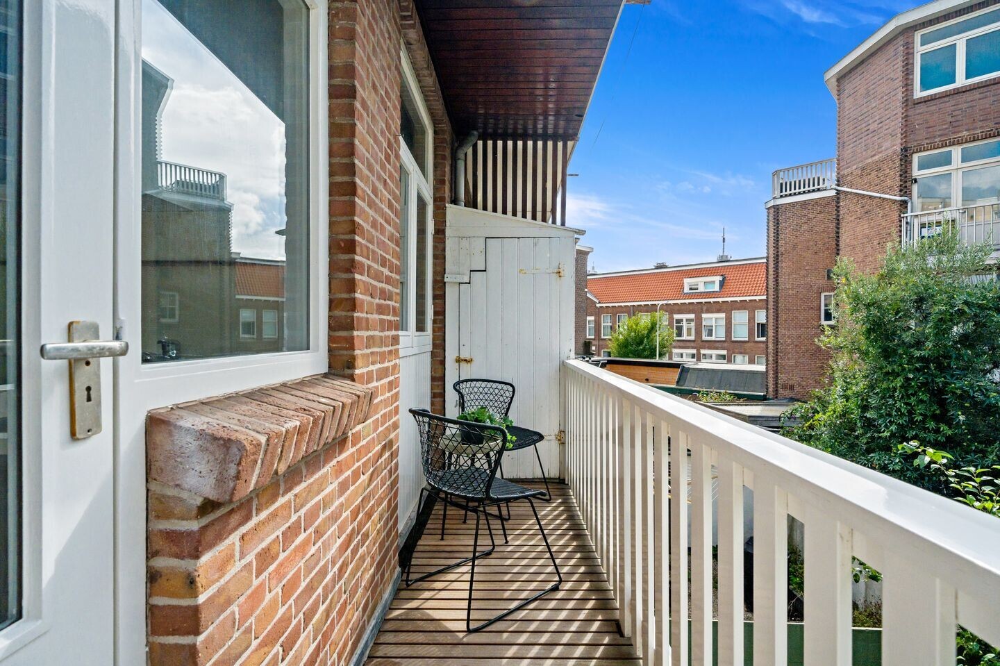 Woning te koop: 2e Joan Maetsuyckerstraat 235, 'S-Gravenhage
