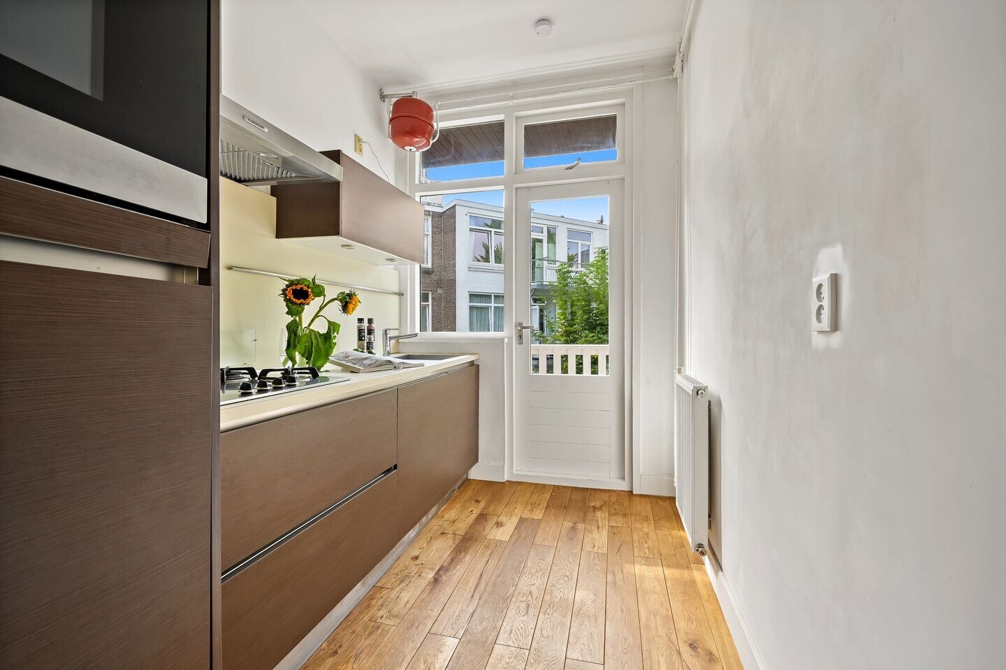 Woning te koop: 2e Joan Maetsuyckerstraat 235, 'S-Gravenhage