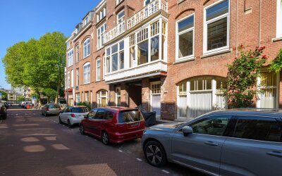 Willem van. 42