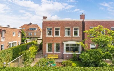 Van Hoeylaan 43