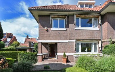 Van Hoeylaan 14