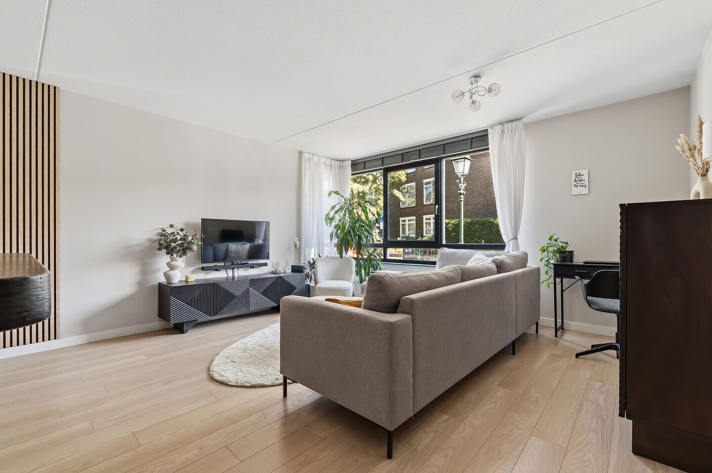 Woning te koop: 2e De Carpentierstraat 141, 'S-Gravenhage