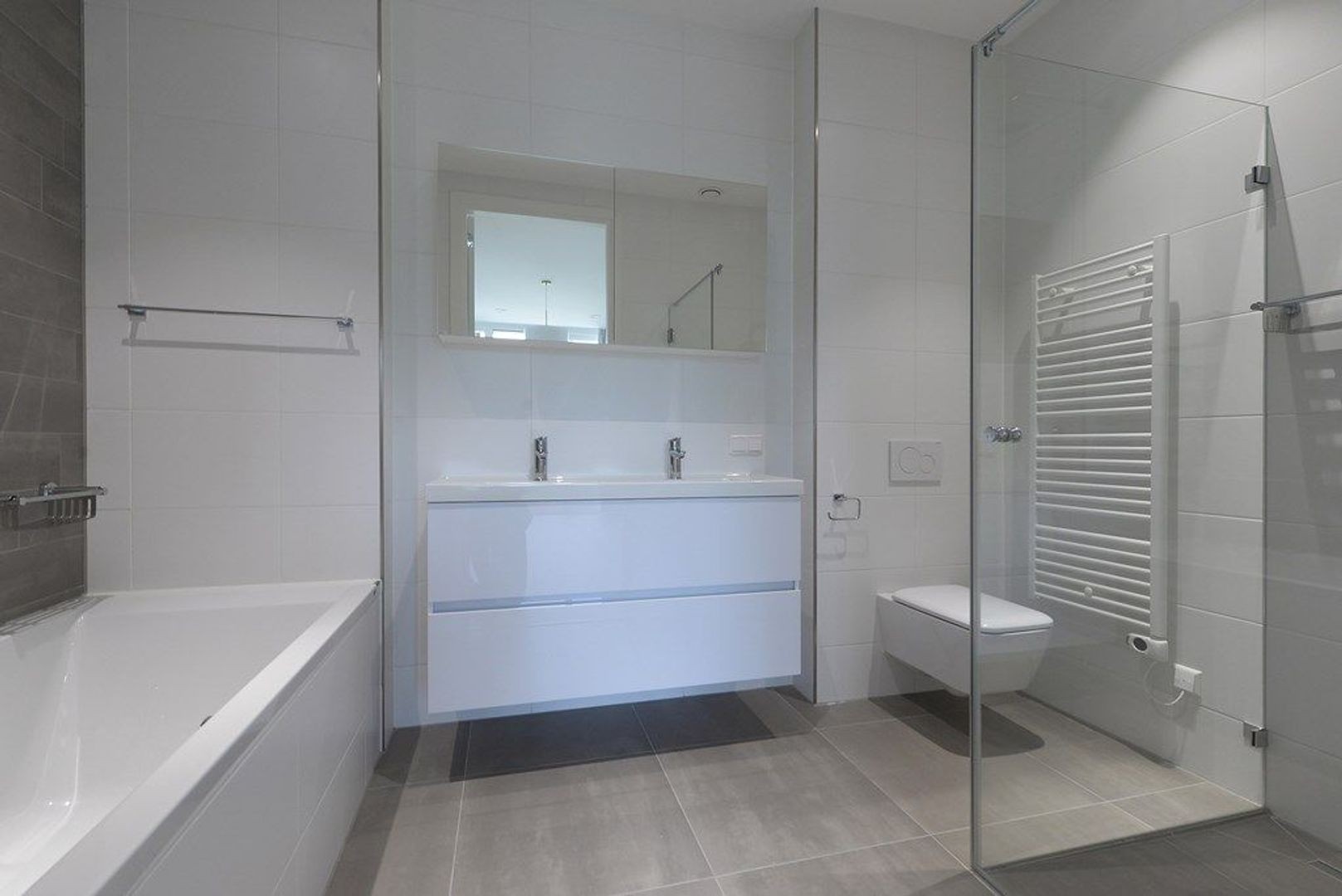 Appartement te huur: Oostduinplein 240, 'S-Gravenhage