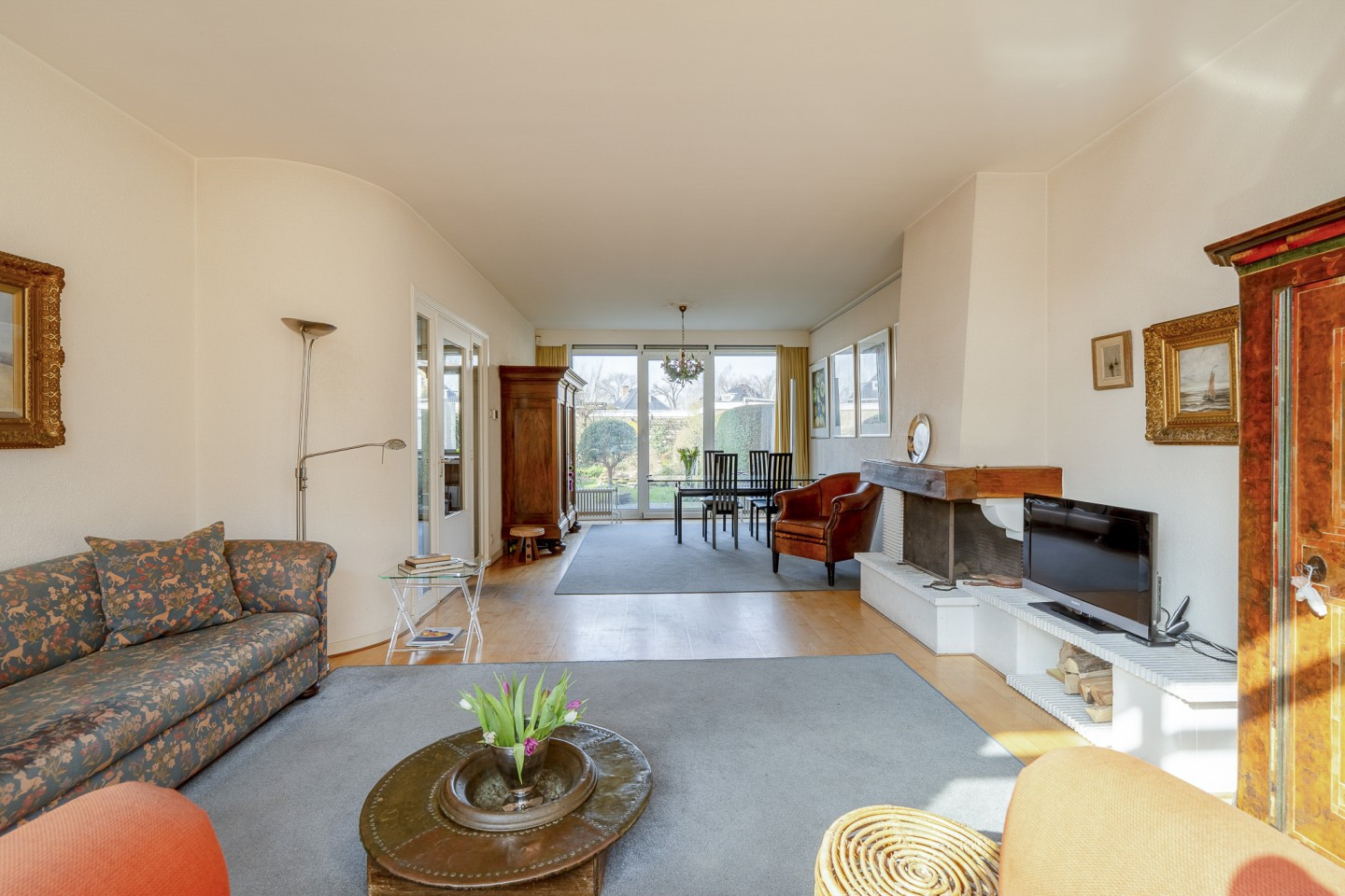 Tussenwoning te koop: Bertus Rimaweg 18, 'S-Gravenhage