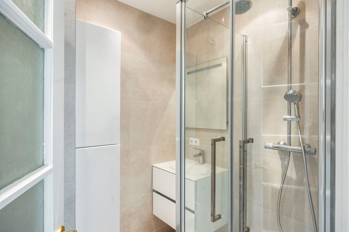 Appartement te huur: Mankesstraat 117, 'S-Gravenhage