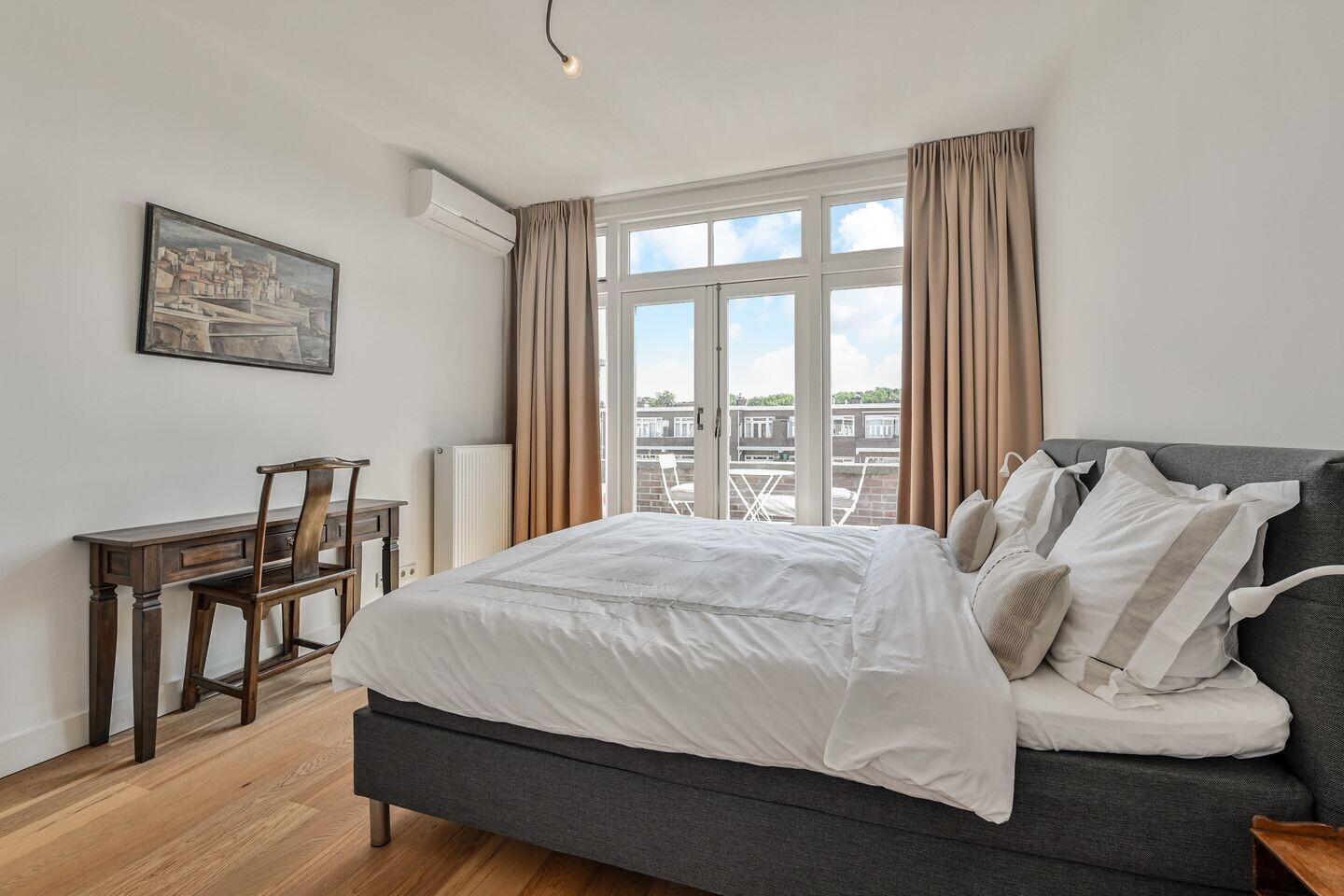 Appartement te koop: Waalsdorperweg 299, 'S-Gravenhage