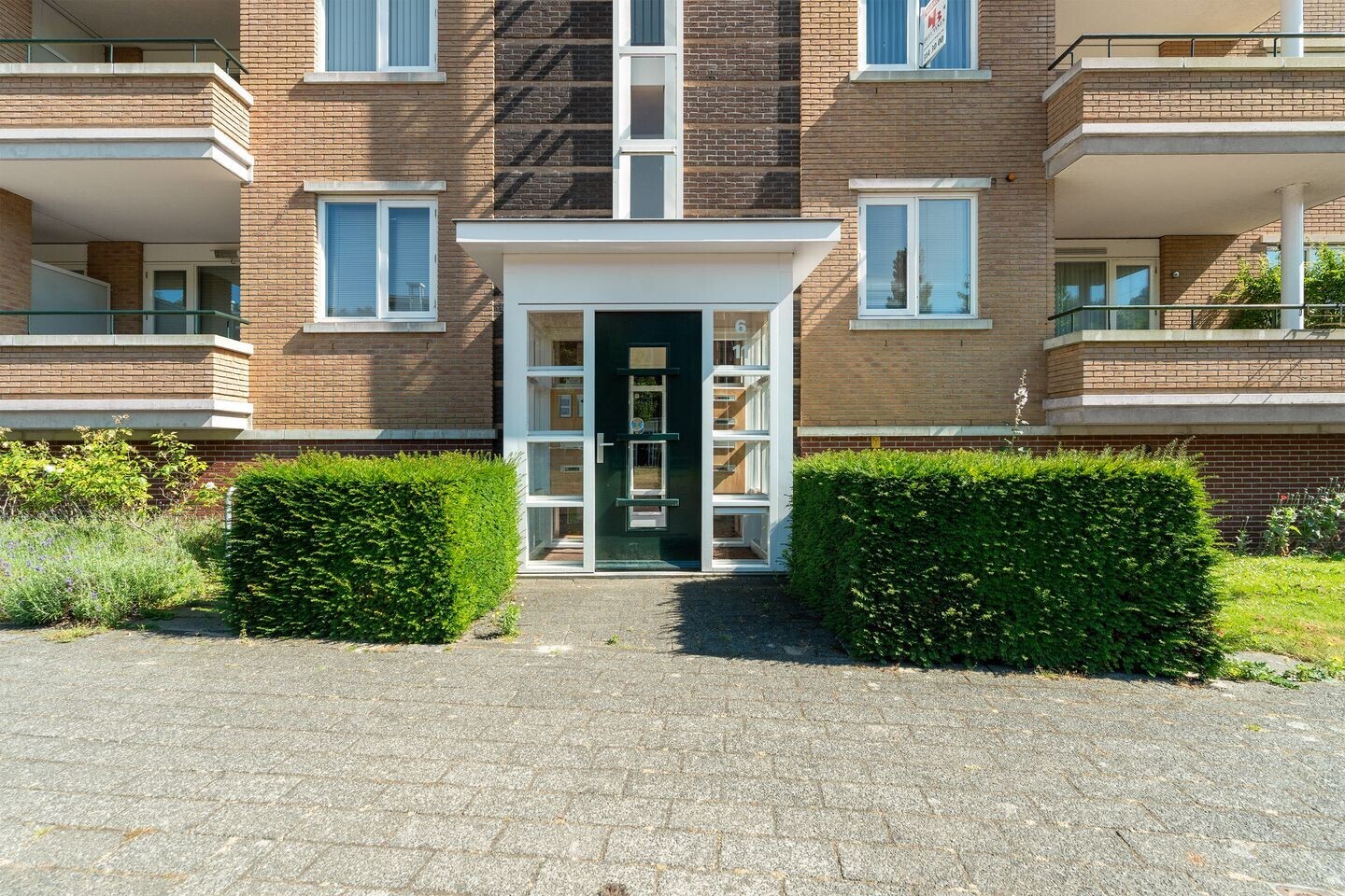Appartement te koop: Floris Arntzeniusplein 11, 'S-Gravenhage