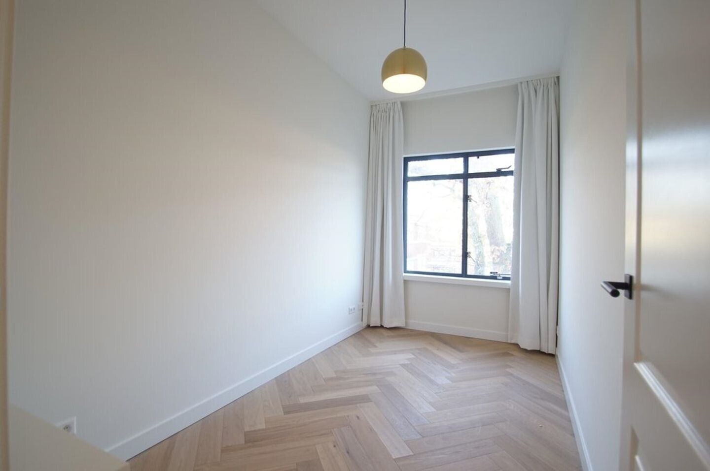 Appartement te huur: Van Kijfhoeklaan 57, 'S-Gravenhage
