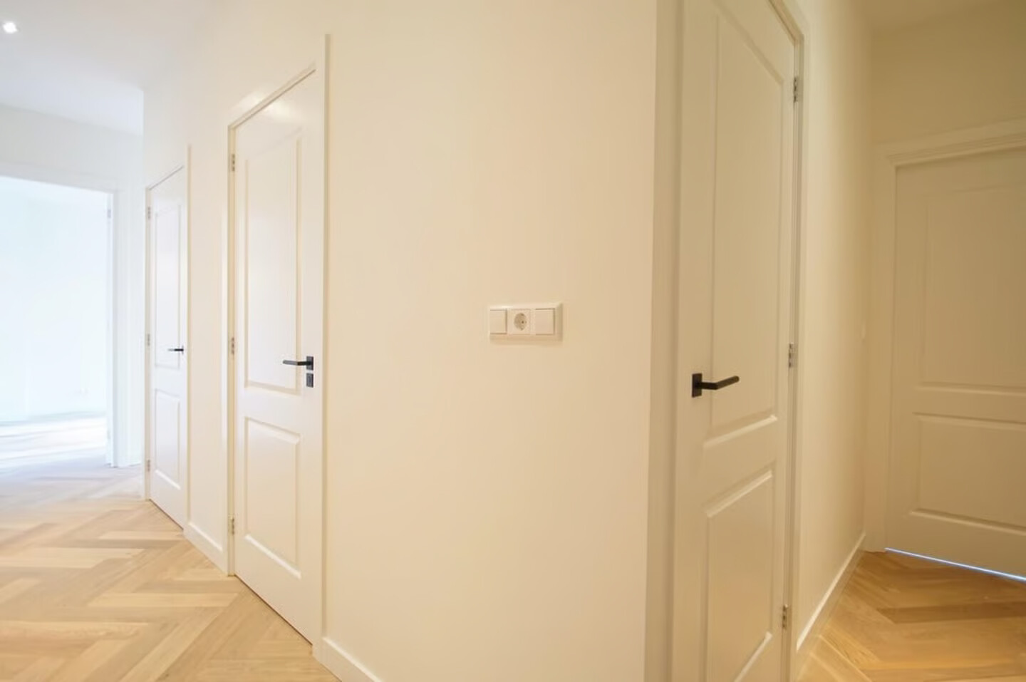Appartement te huur: Van Kijfhoeklaan 57, 'S-Gravenhage