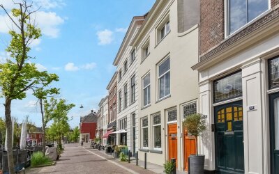 Vrouwjuttenland 16