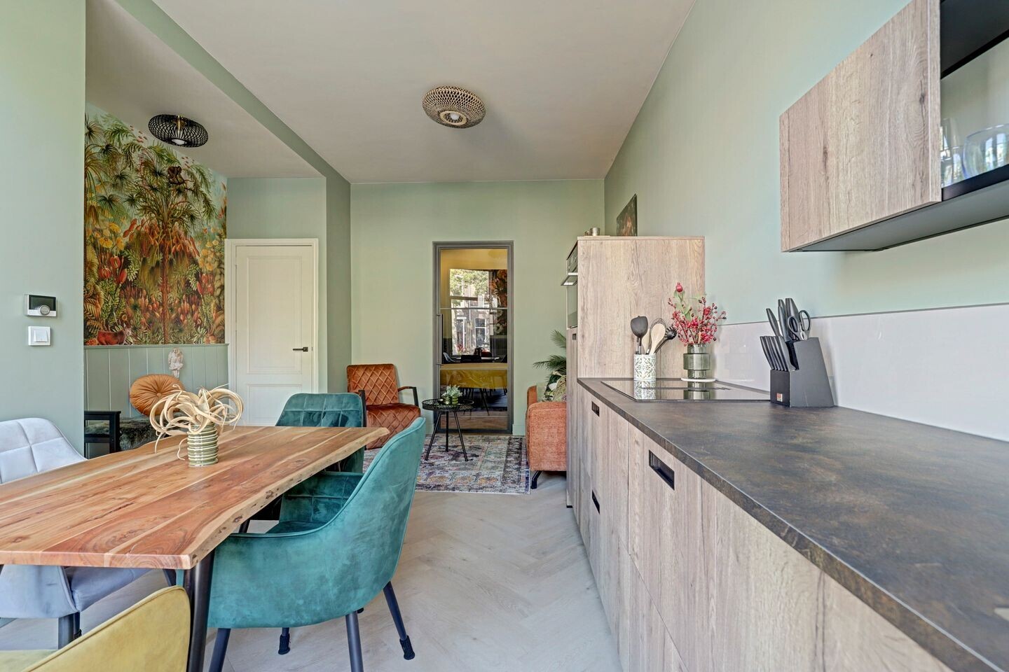 Tussenwoning te koop: Achterom 34, Delft