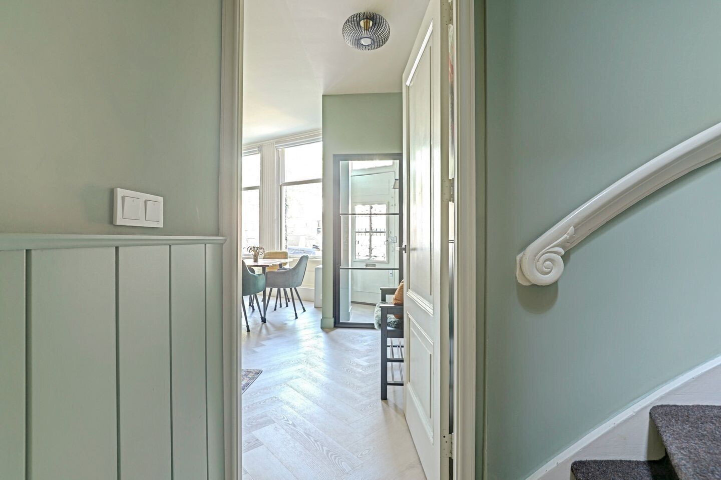 Tussenwoning te koop: Achterom 34, Delft
