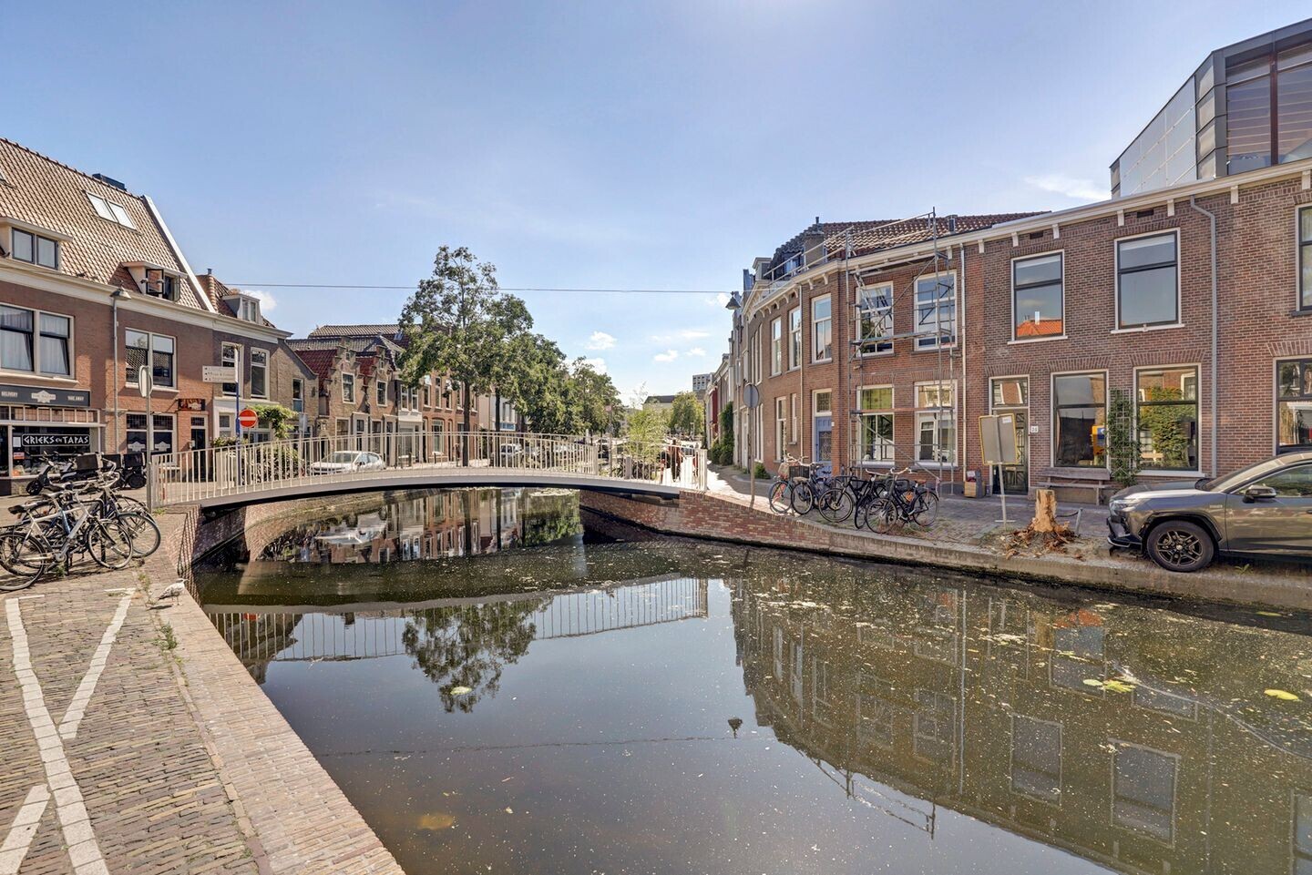 Tussenwoning te koop: Achterom 34, Delft