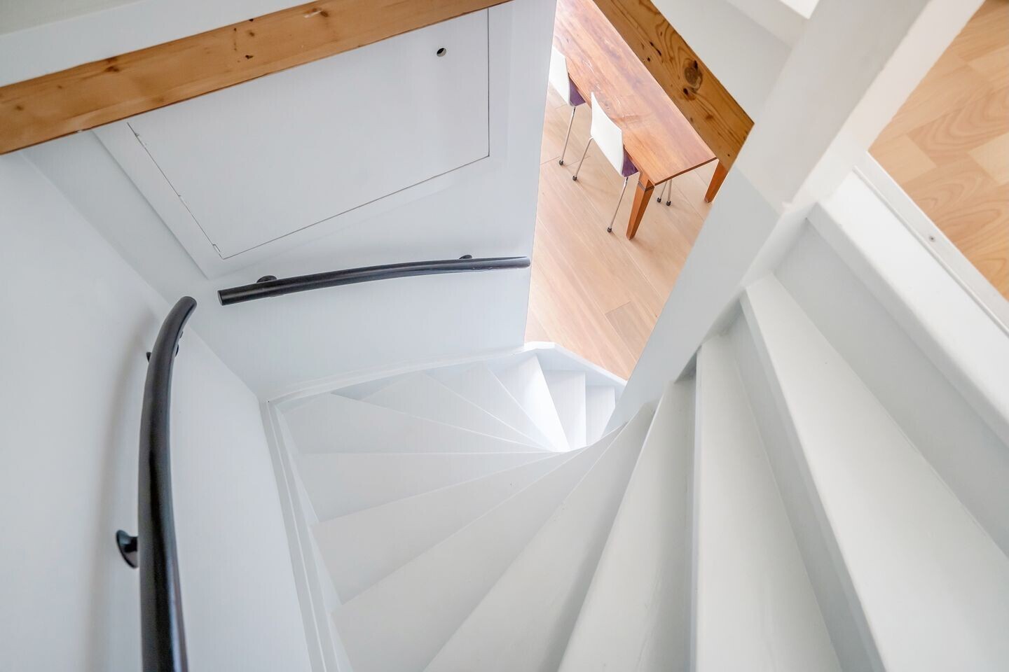 Tussenwoning te koop: Achterom 98, Delft