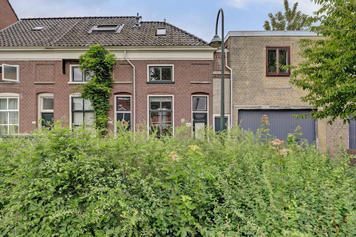 Tussenwoning te koop: Yperstraat 176, Delft