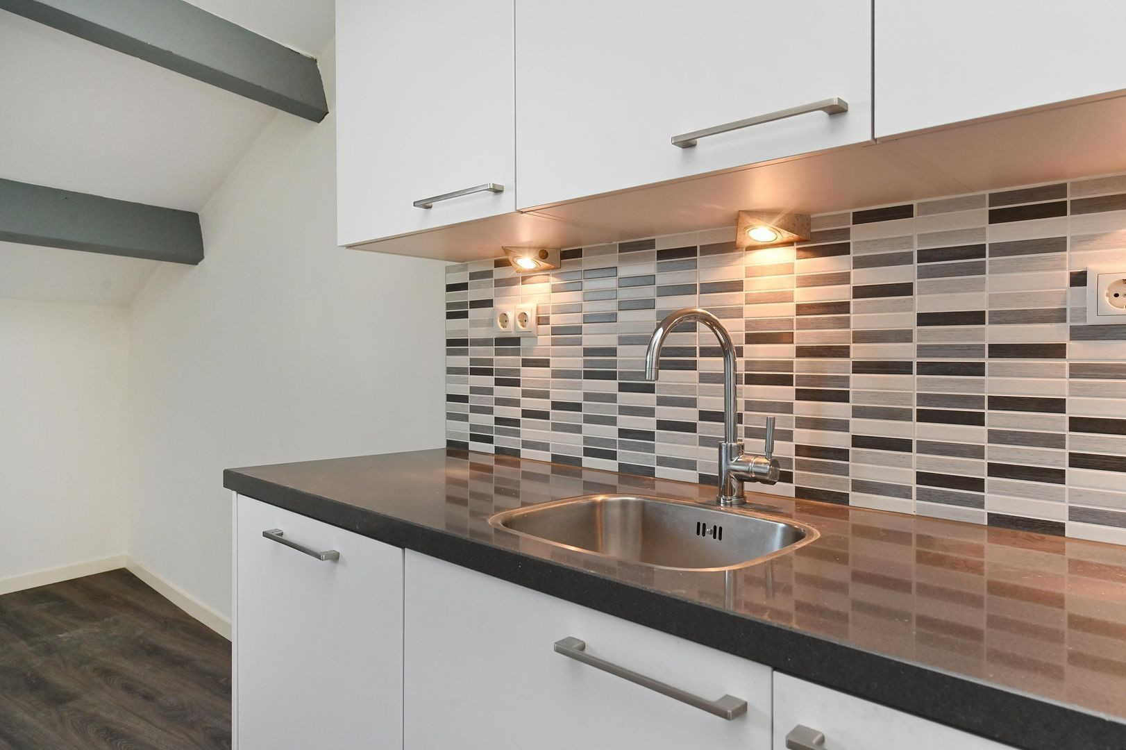 Appartement te koop: Nieuwe Langendijk 61C, Delft