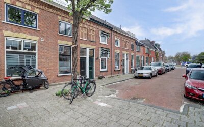 Hugo van Rijkenlaan 6