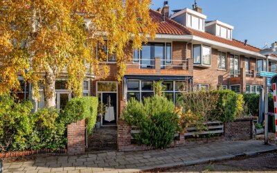 Van Houtenstraat 12