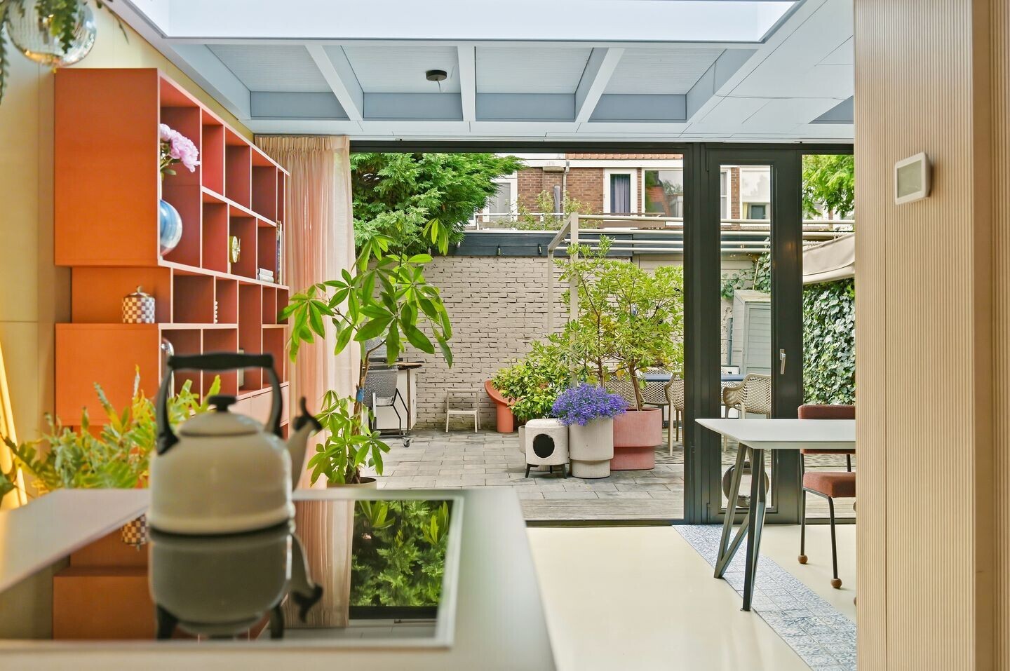 Tussenwoning te koop: Hof van Delftlaan 7, Delft