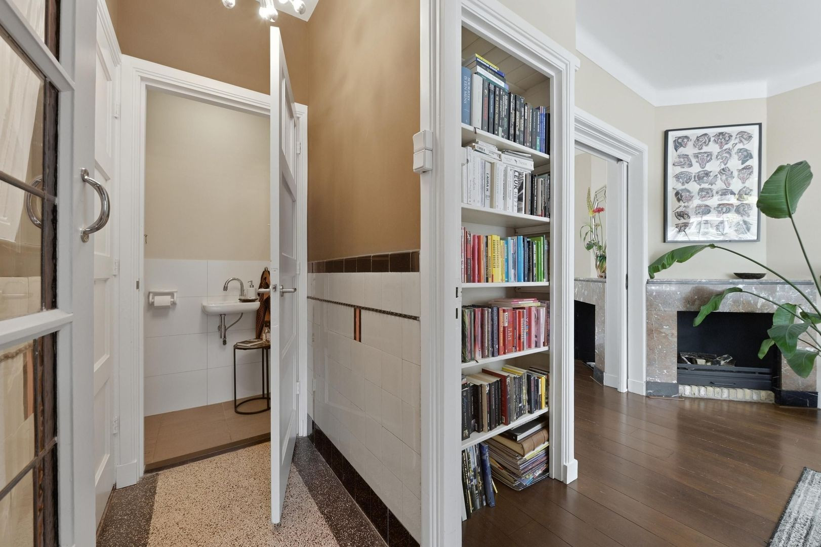 Tussenwoning te koop: Van Heemstrastraat 26, Delft