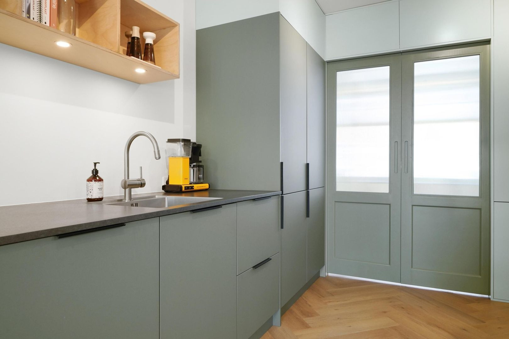 Appartement te koop: Van Bossestraat 31, Delft