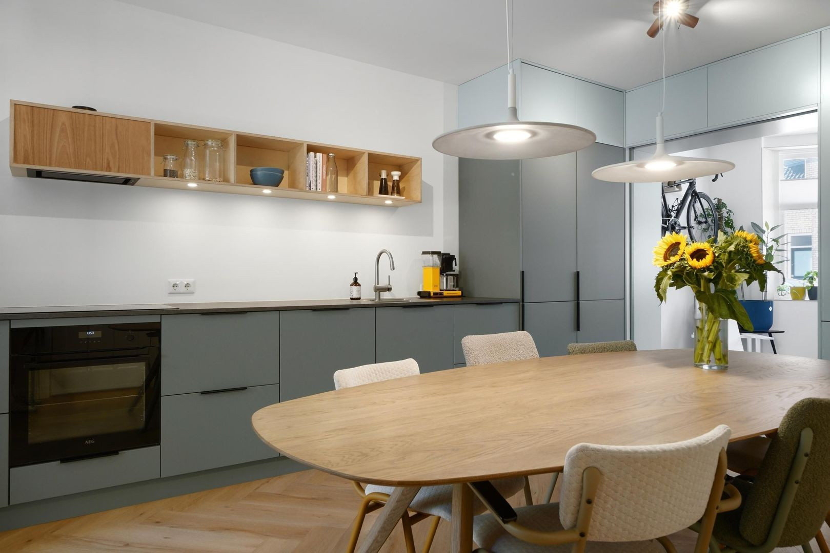 Appartement te koop: Van Bossestraat 31, Delft
