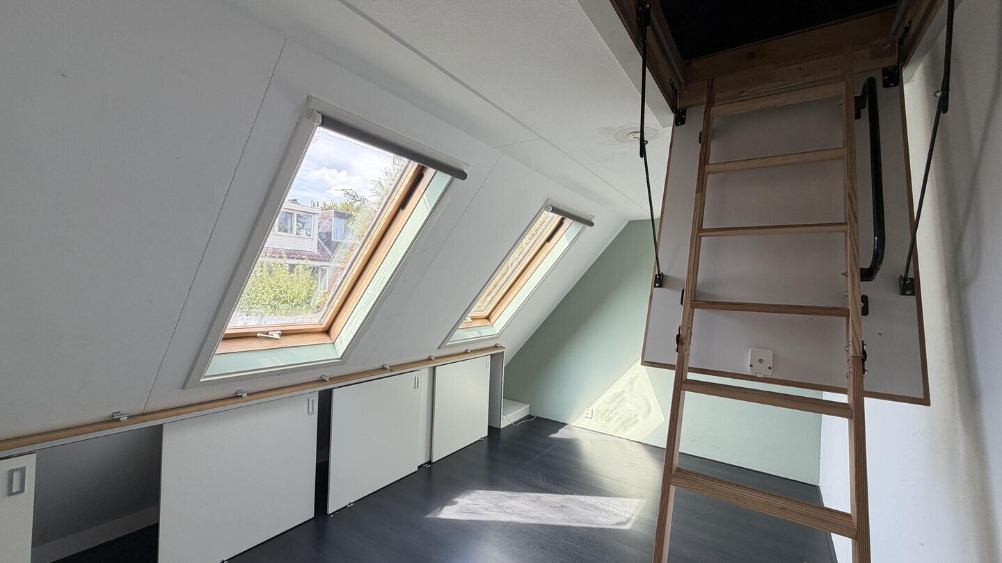 Tussenwoning te koop: Carthuyzerstraat 27, Delft