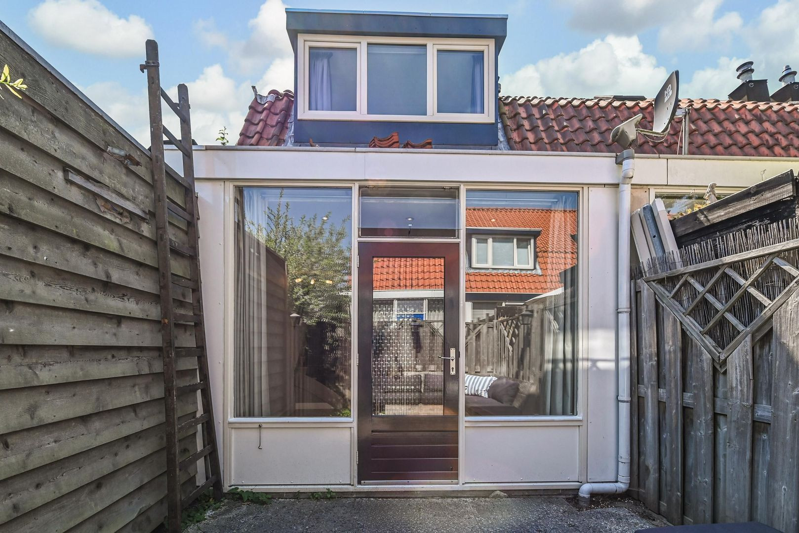 Tussenwoning te koop: Carthuyzerstraat 2, Delft