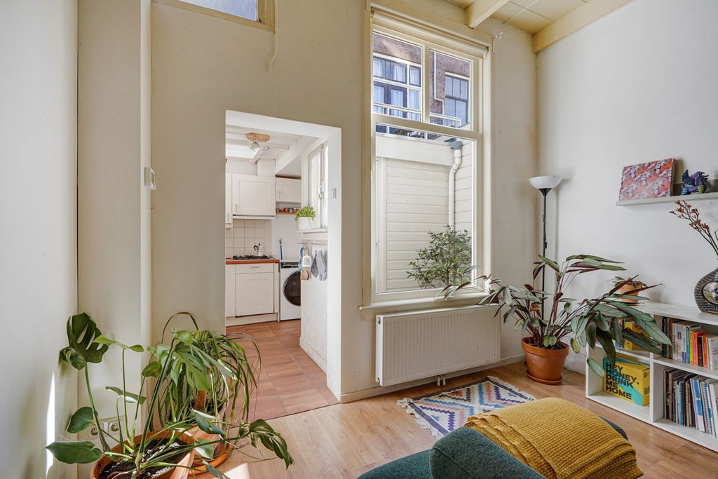 Tussenwoning te koop: Westerstraat 14, Delft