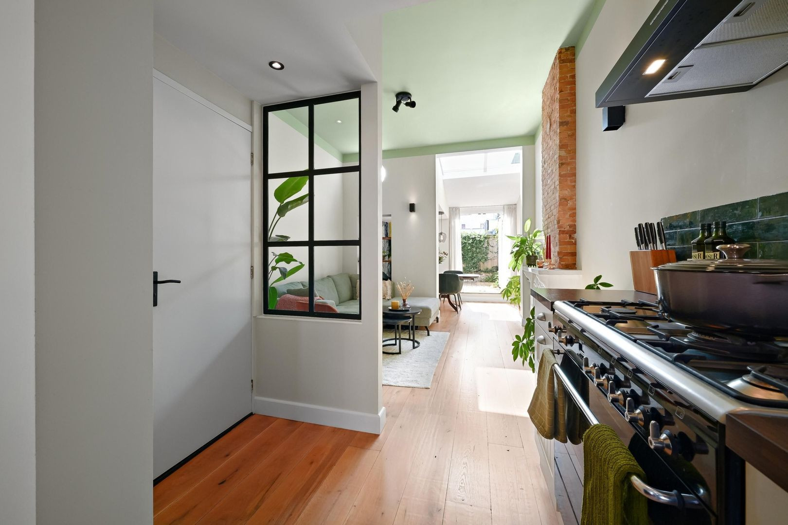Tussenwoning te koop: Van Bleyswijckstraat 45, Delft