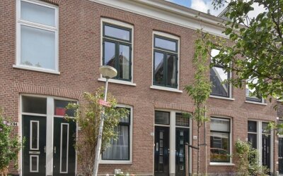 Warmoezierstraat 10
