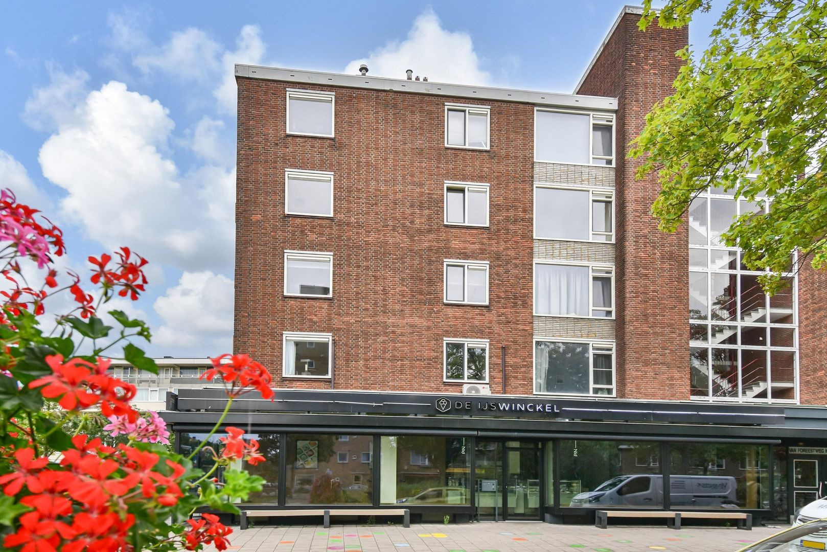 Appartement te koop: Van Foreestweg 92, Delft