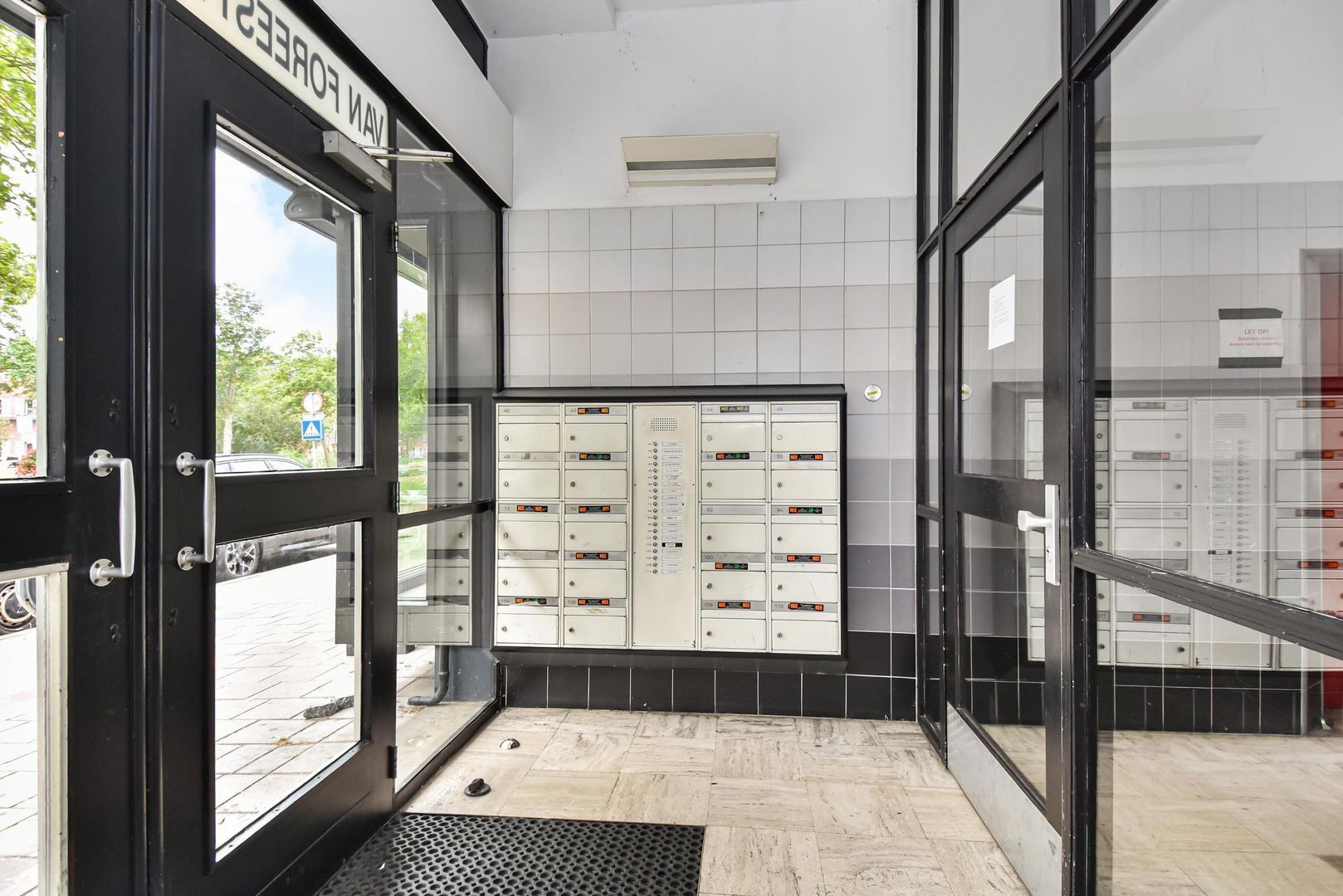 Appartement te koop: Van Foreestweg 92, Delft