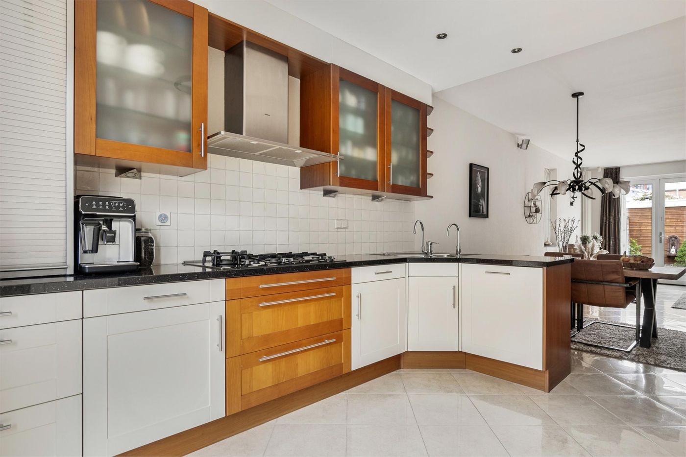 Tussenwoning te koop: Moutmolen 1, Delft