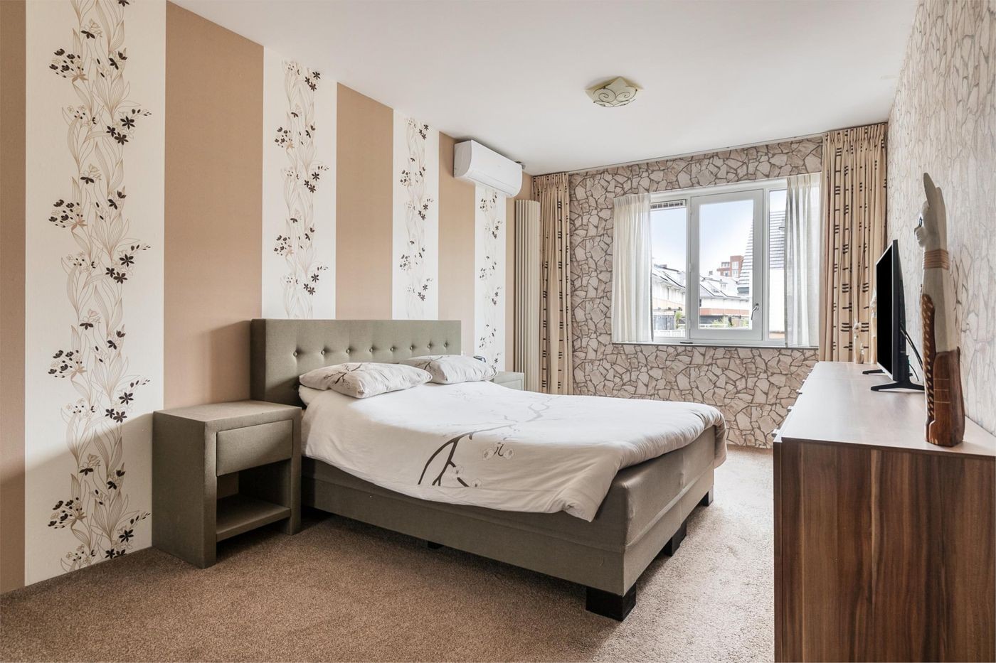 Tussenwoning te koop: Moutmolen 1, Delft