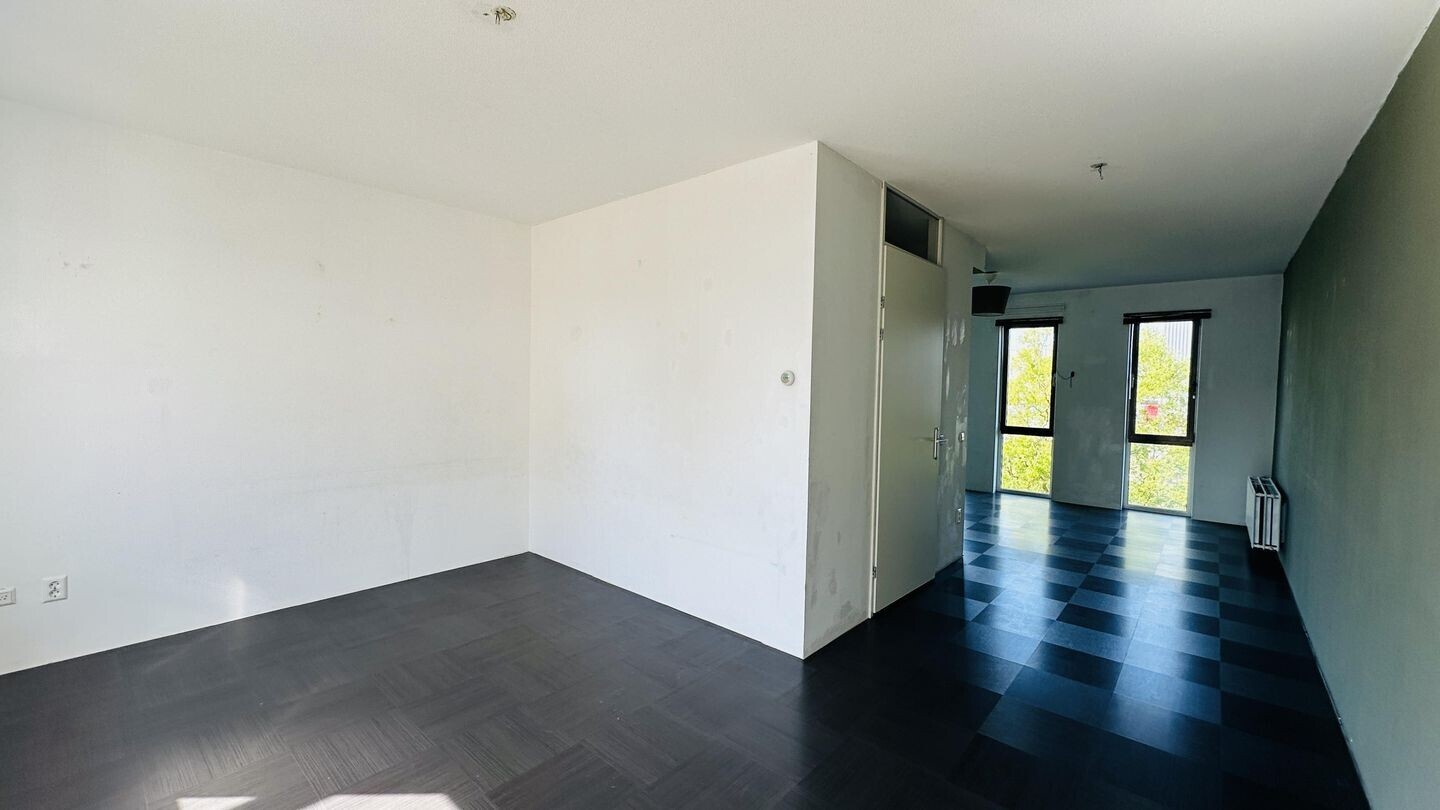 Tussenwoning te koop: Zuiddijk 22, Delft