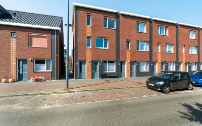 Hoefslagend. 92