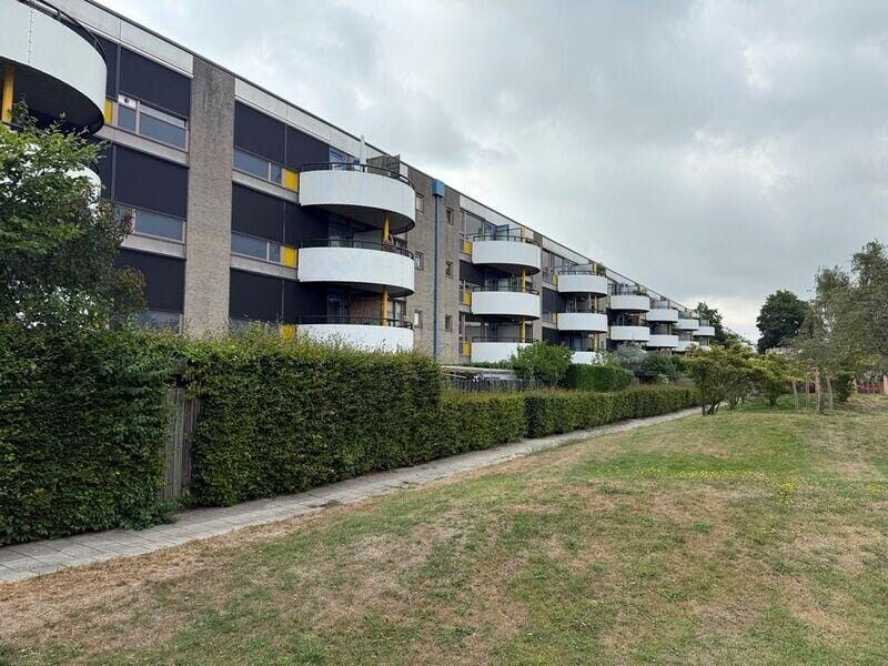 Appartement te koop: Afrikalaan 68, Delft