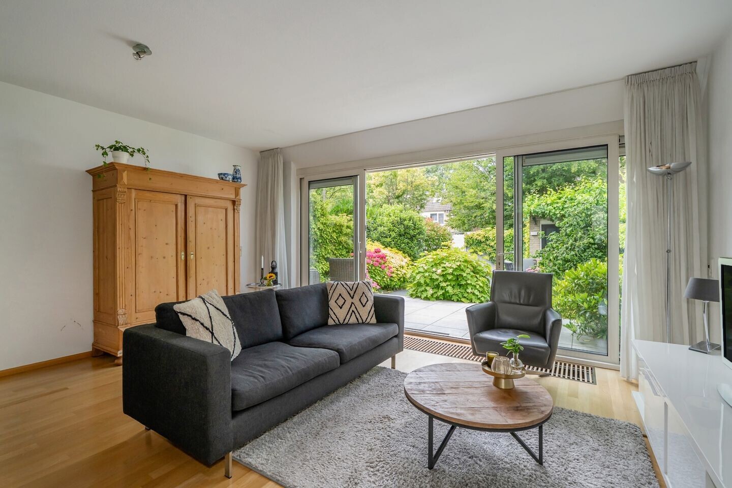 Tussenwoning te koop: Edelhertlaan 8, Delft