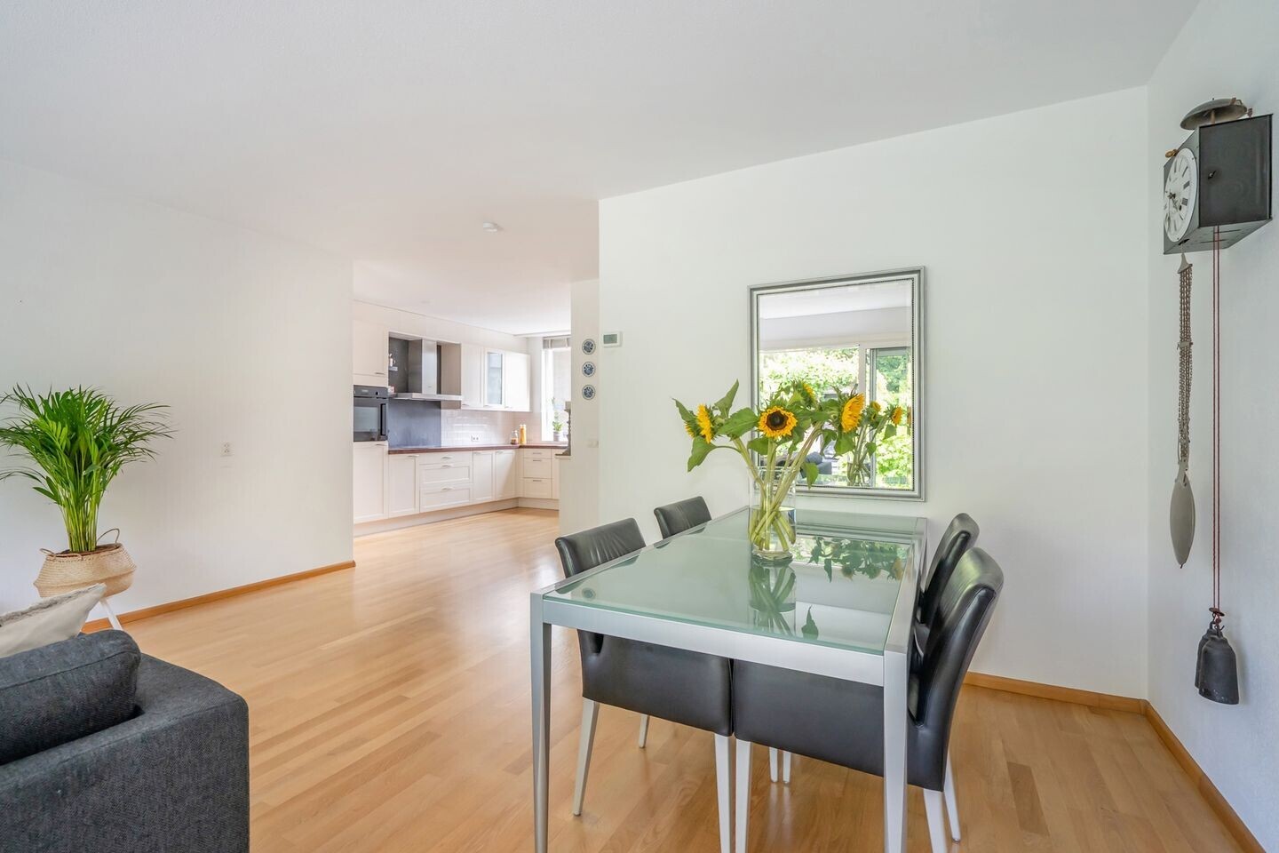 Tussenwoning te koop: Edelhertlaan 8, Delft