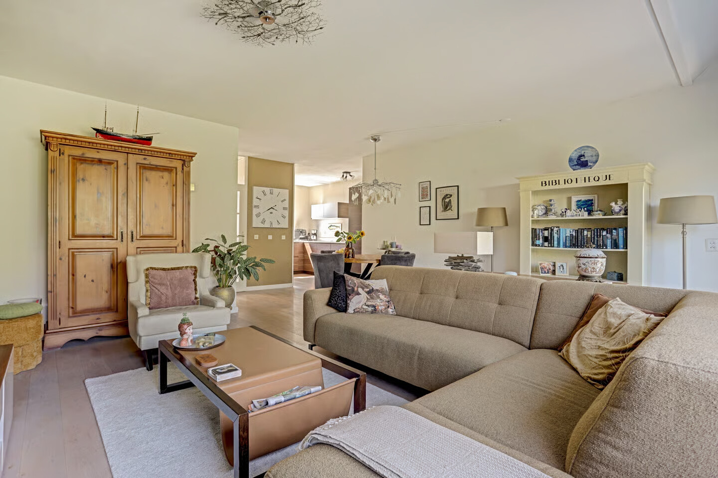 Tussenwoning te koop: Adderhof 3, Delft
