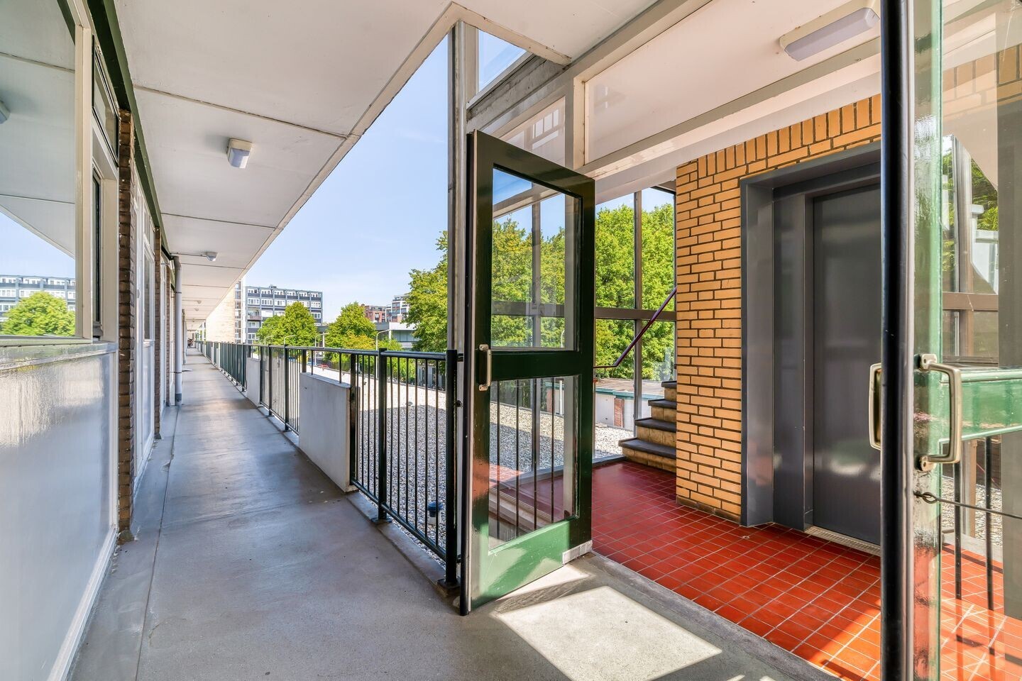Appartement te koop: Papsouwselaan 219, Delft