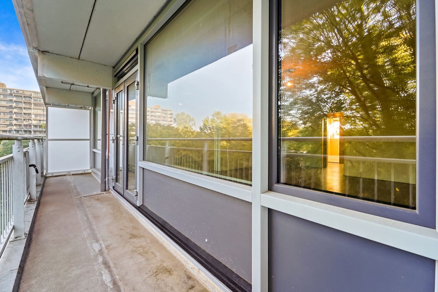 Appartement te koop: Roland Holstlaan 1066, Delft
