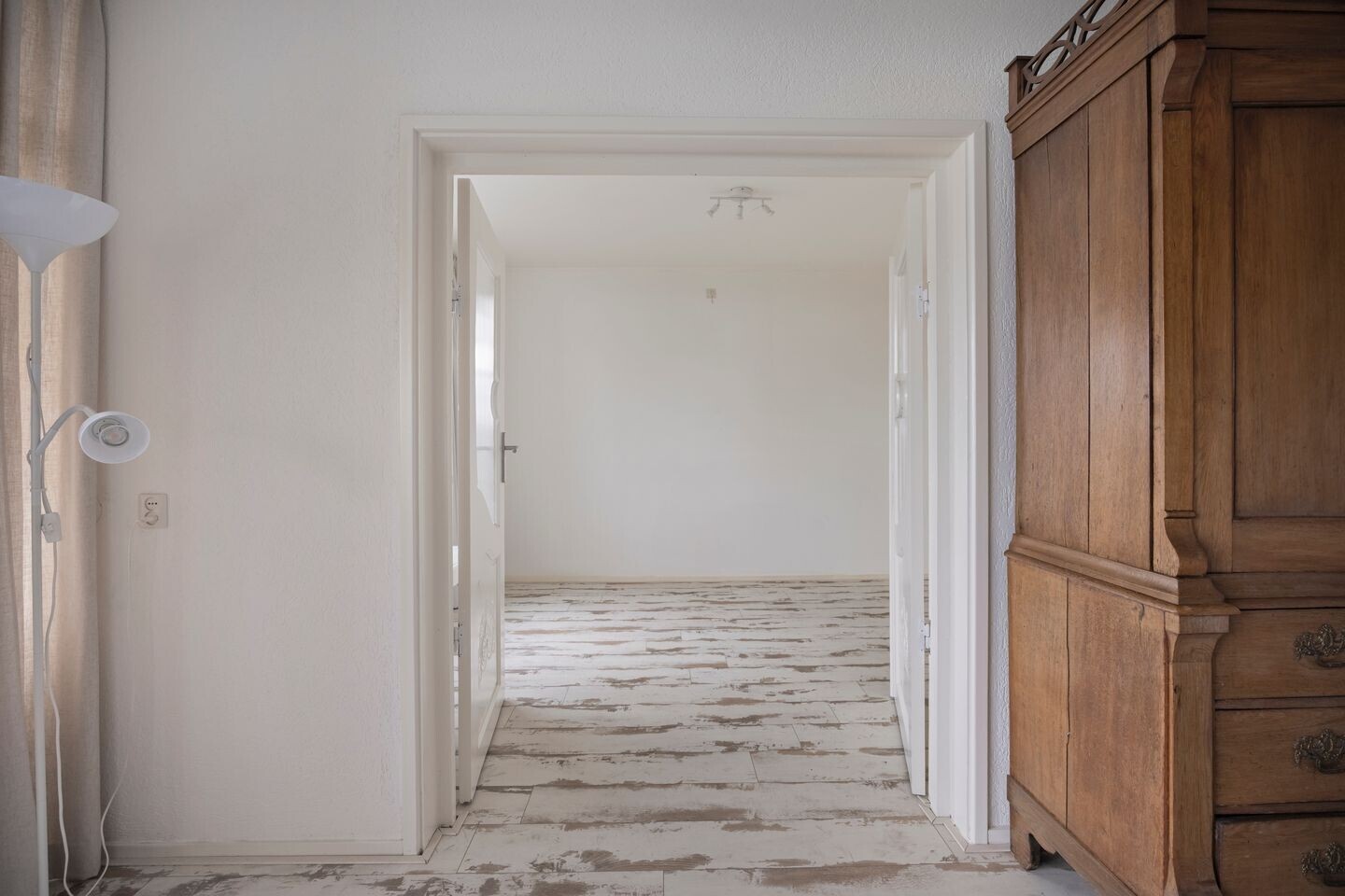 Appartement te koop: Roland Holstlaan 1013, Delft