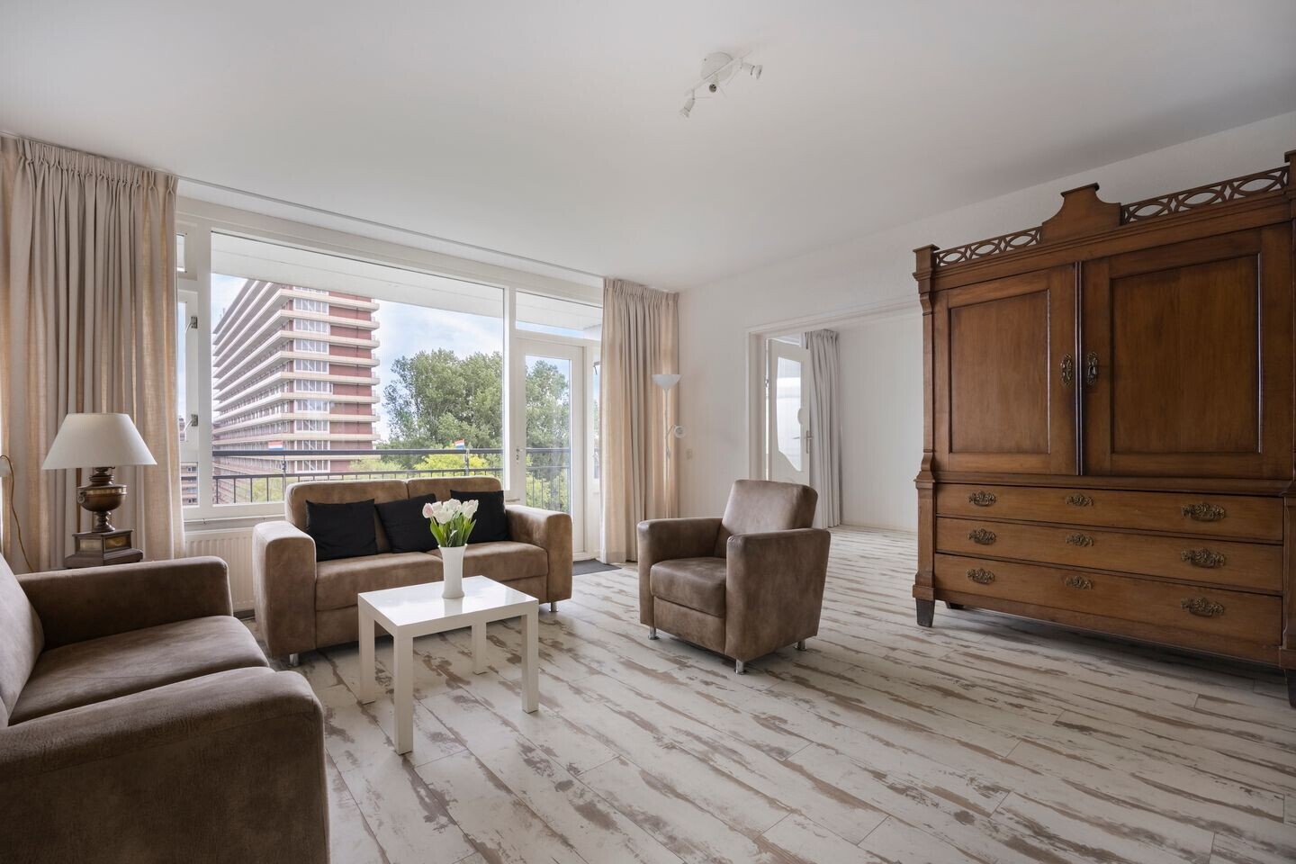 Appartement te koop: Roland Holstlaan 1013, Delft