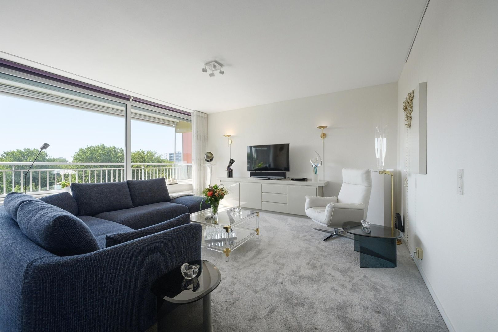 Appartement te koop: Aart van der Leeuwlaan 142, Delft