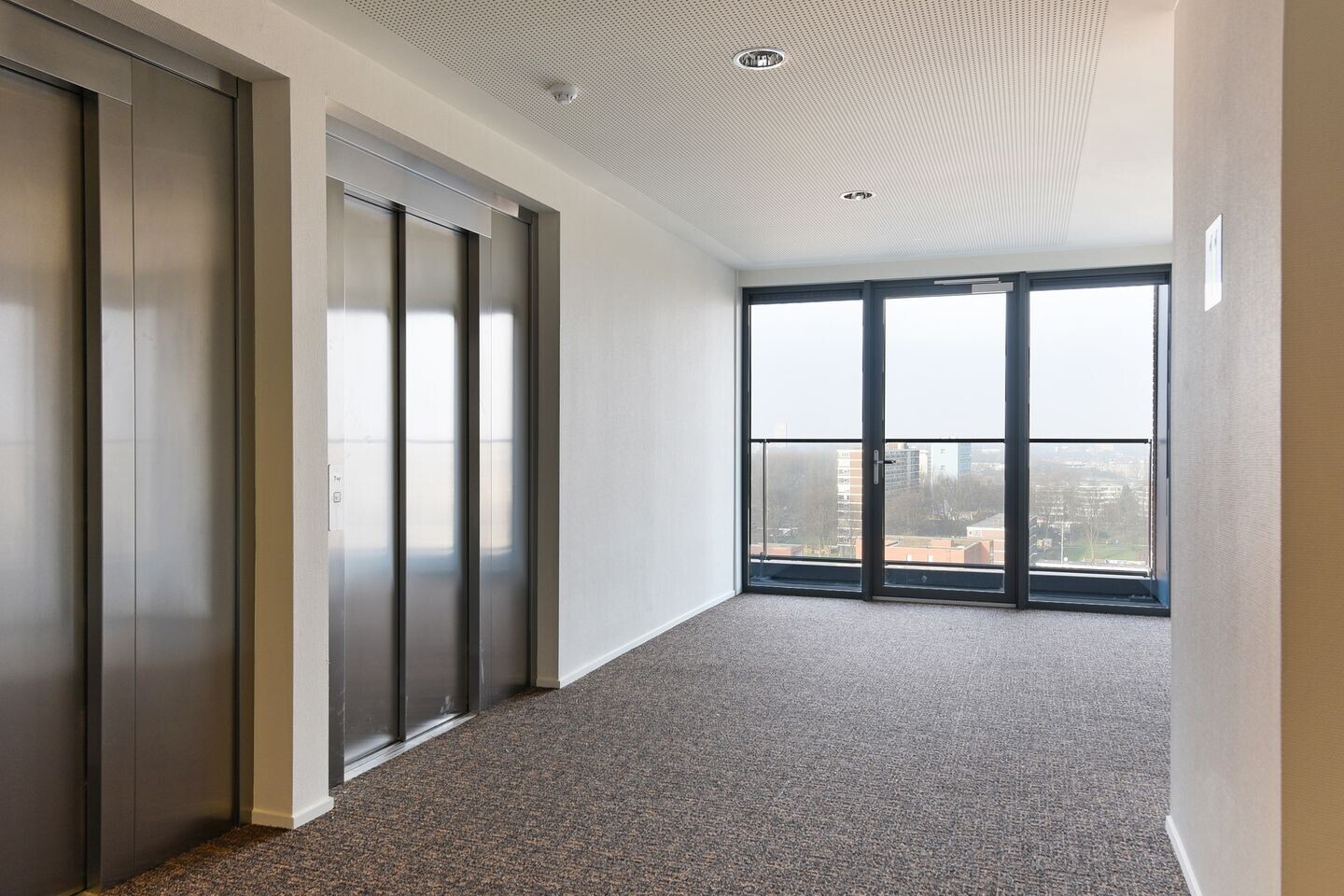 Appartement te huur: Martinus Nijhofflaan 518, Delft