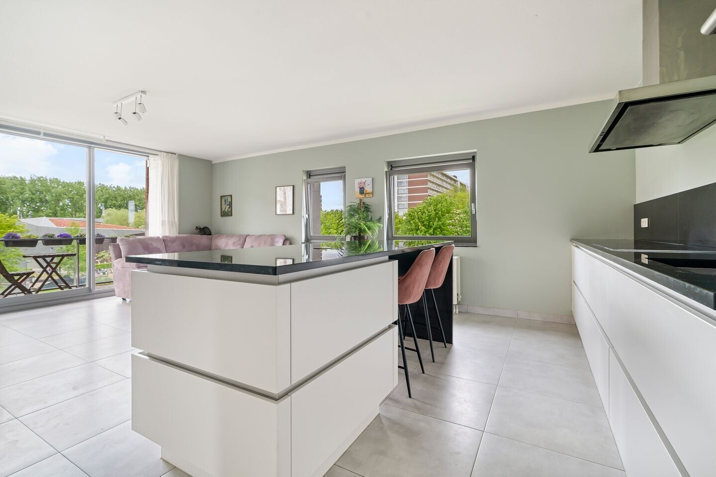 Appartement te koop: Taj Mahalplaats 77, Delft