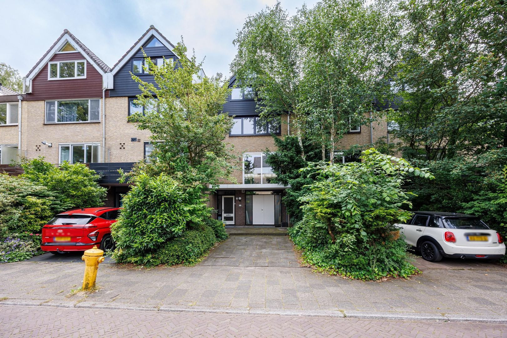 Tussenwoning te koop: Antoon Coolenlaan 33, Delft